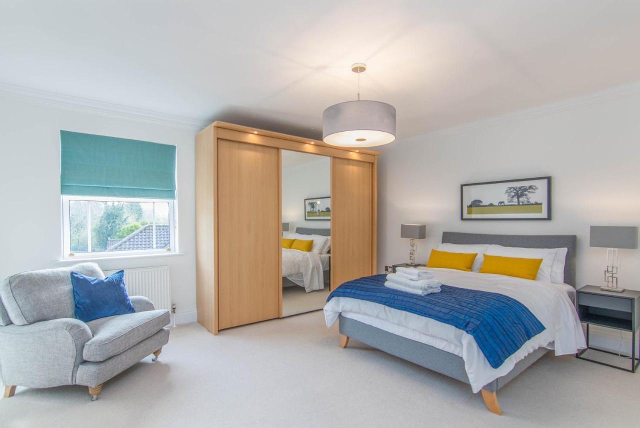 Jubilee Mansions 5* Retreat Apartment Peterborough Exterior photo