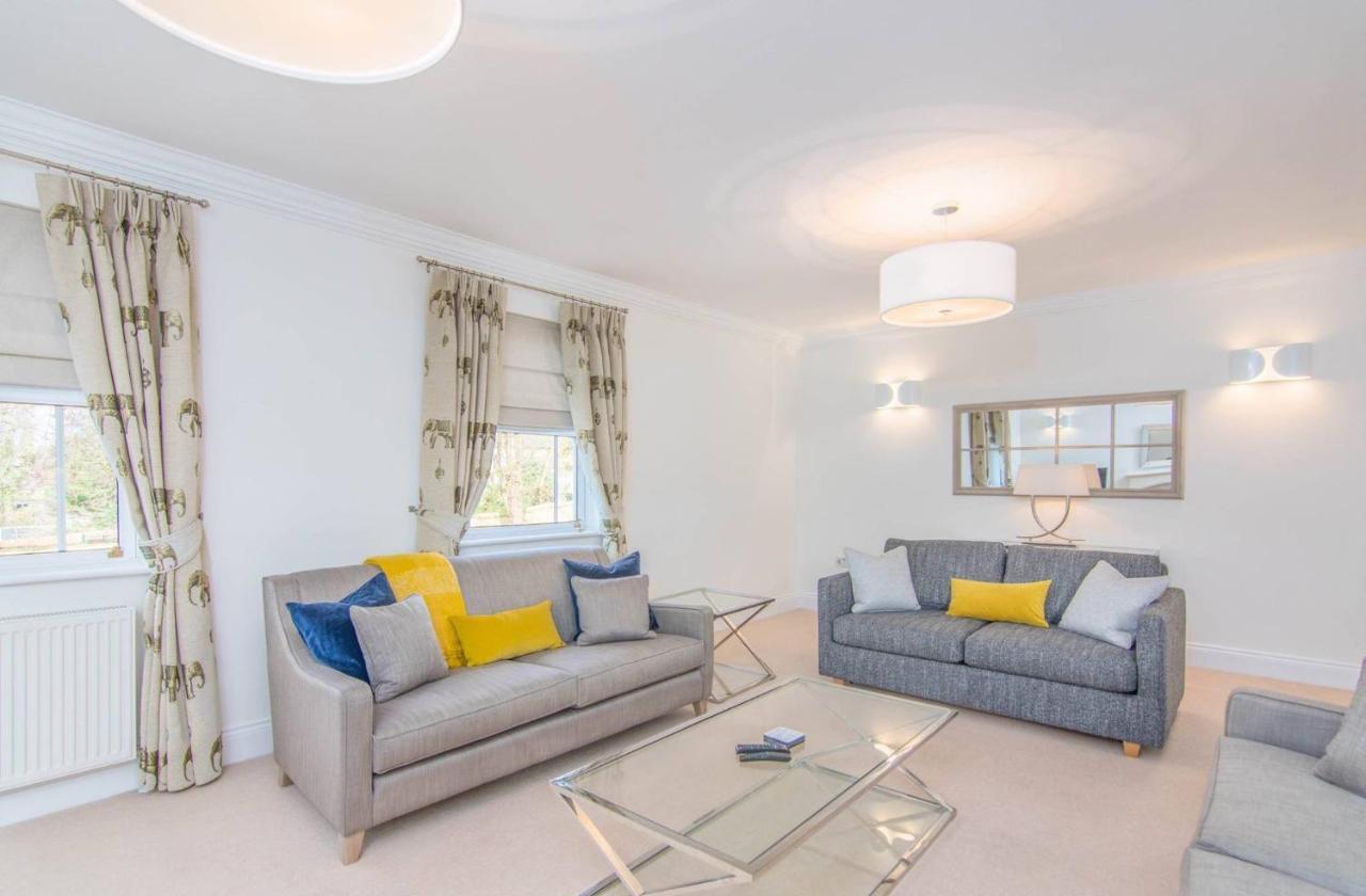 Jubilee Mansions 5* Retreat Apartment Peterborough Exterior photo
